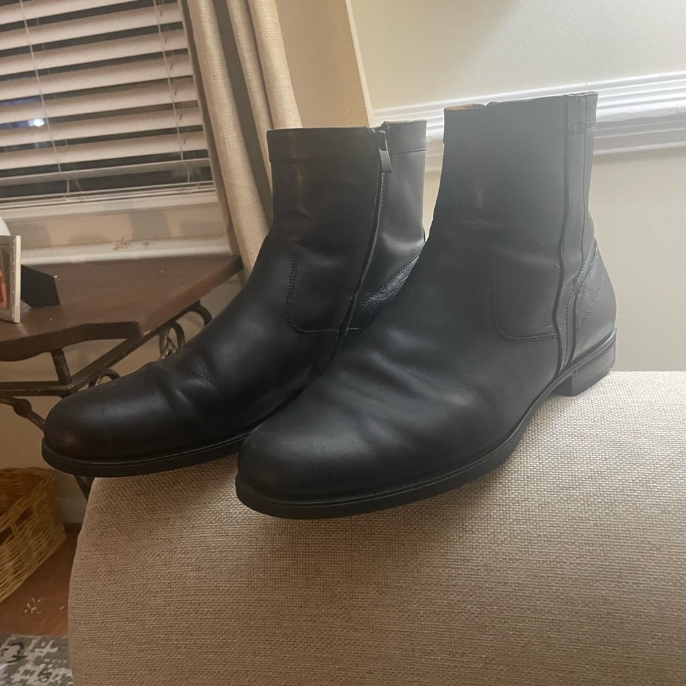 Florsheim Chelsea Boots
